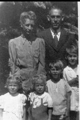 Pust family 1947